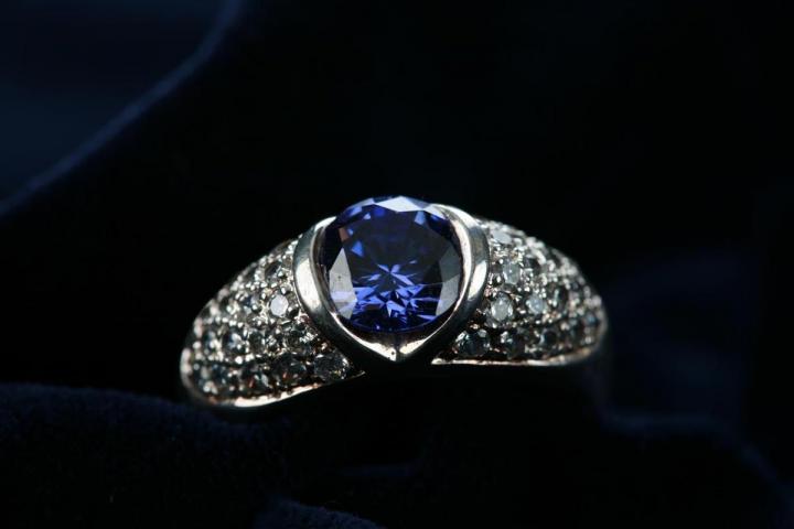 Boutique de Joaillerie à Limours
